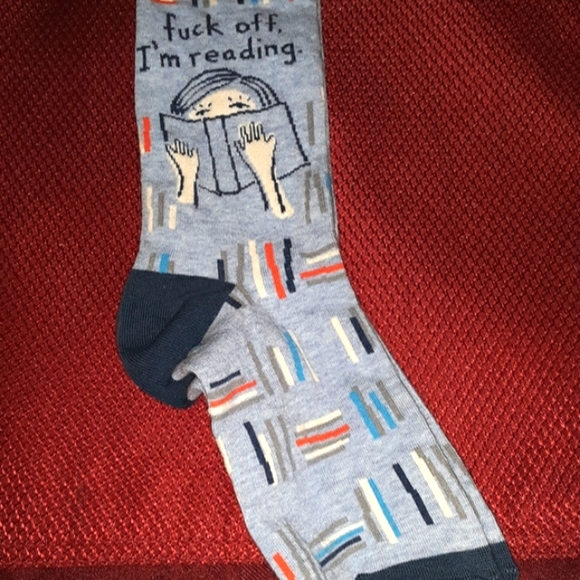 BLUE Q Fuck Off, I'm Reading W-Crew Socks - Picture 2 of 4